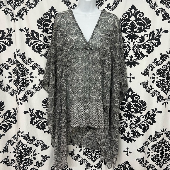 Abercrombie & Fitch Black and White Patterned Kaftan - Picture 1 of 2